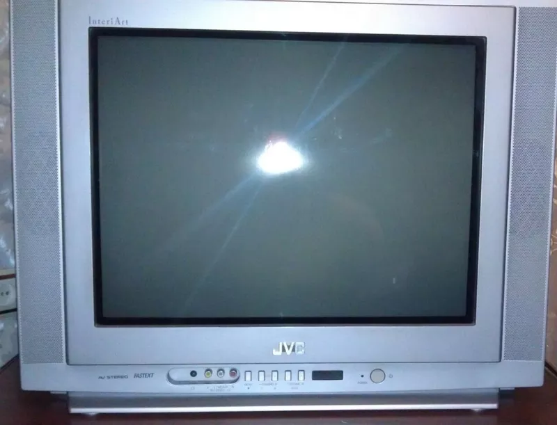 Телевизоры JVC модели (AV-2134WE и AV-2168TEE),  LG модель (21FU1RG)